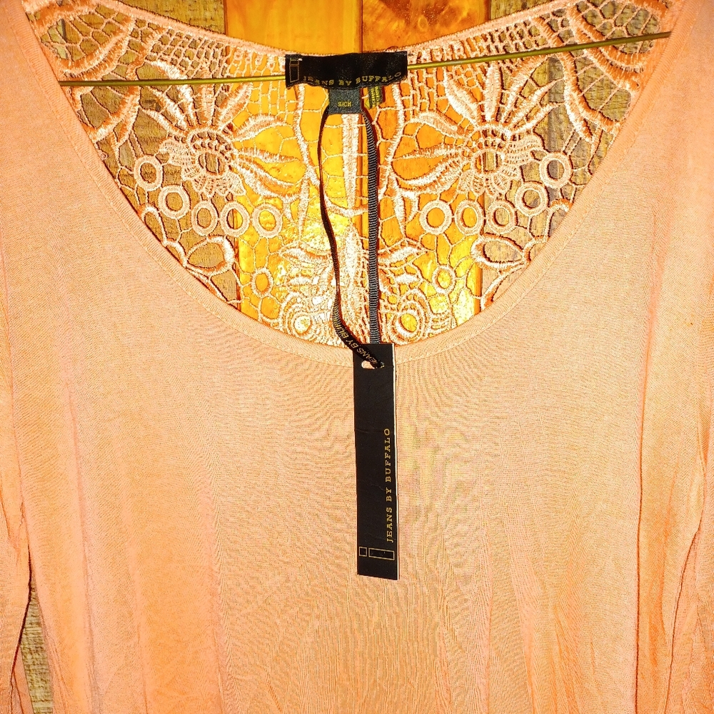 Ladies jeans by Buffalo blouse size s/ch
